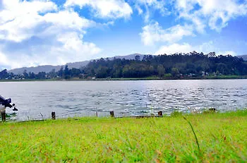 Bed & Breakfast Dewdrops At Lake Gregory Nuwara Eliya
