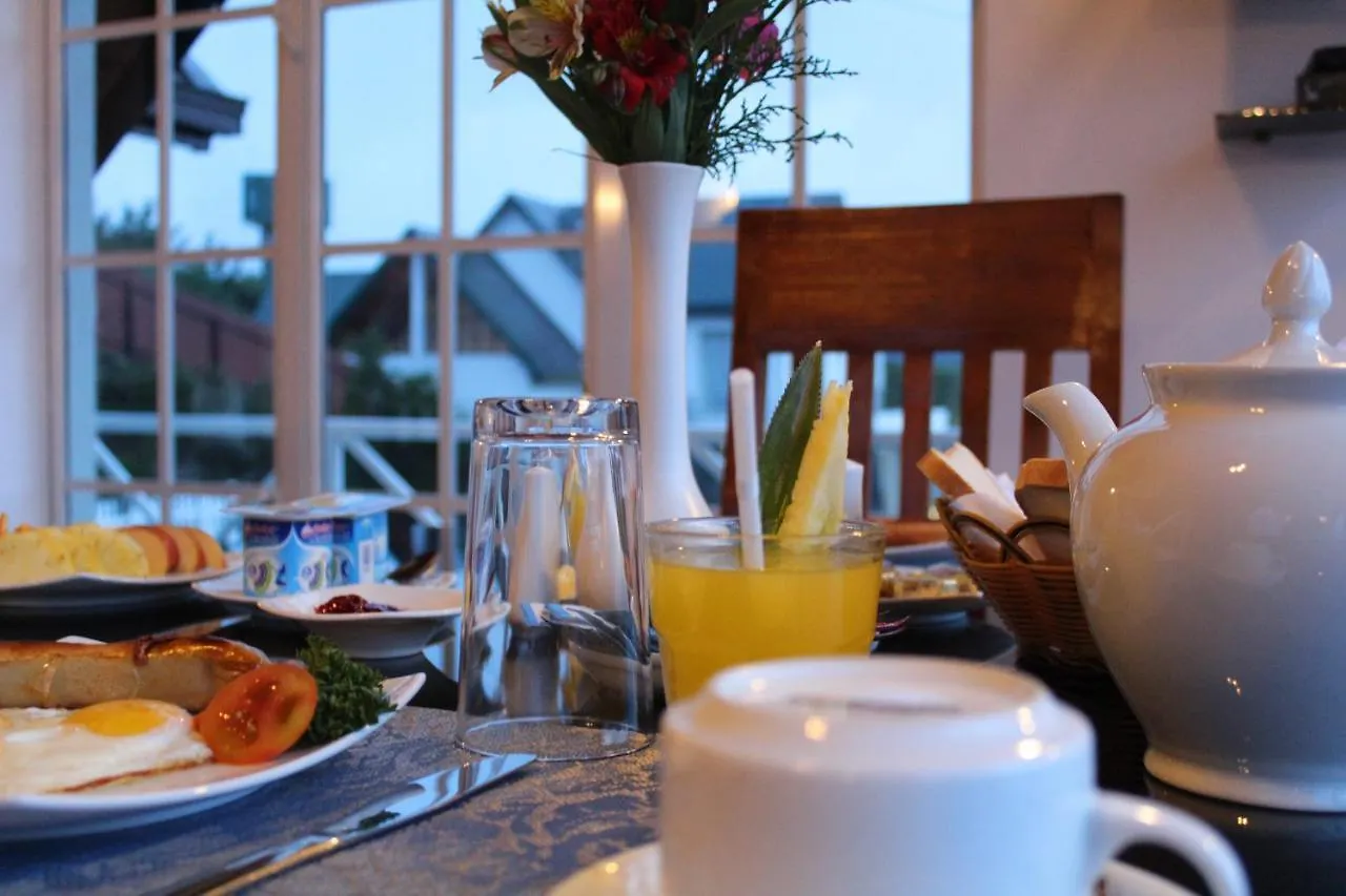 *** Bed & Breakfast Dewdrops At Lake Gregory Nuwara Eliya Sri Lanka