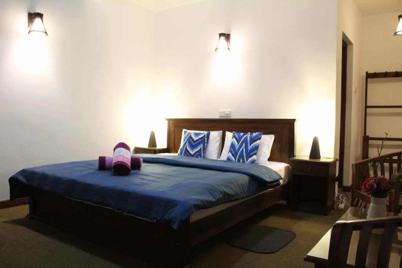 Bed & Breakfast Dewdrops At Lake Gregory Nuwara Eliya